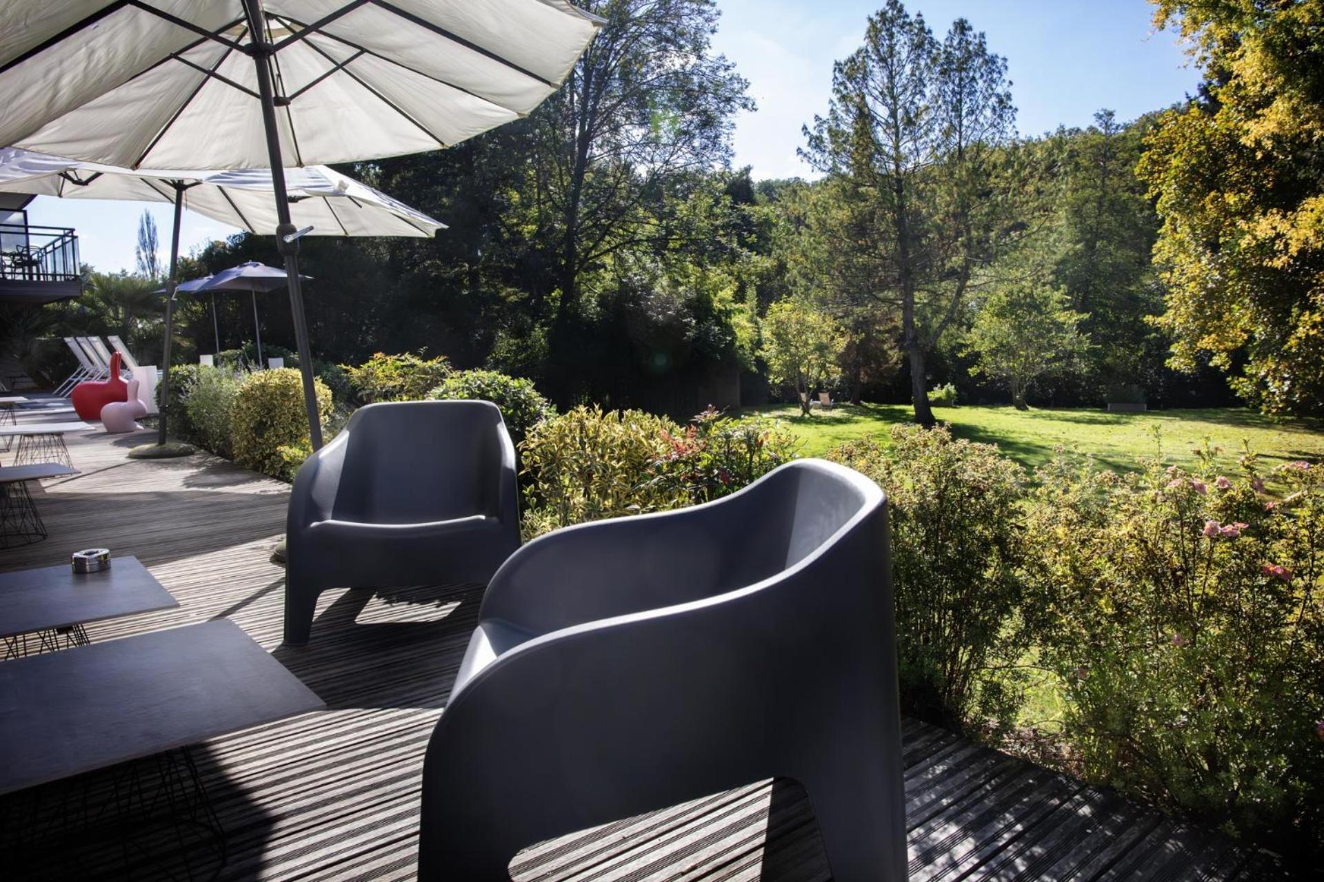 L'Aubiniere Hotel Restaurant & Spa Saint-Ouen-les-Vignes Екстериор снимка